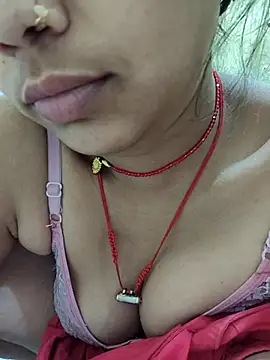 Snapshot of Hi_Radhika chatting on 02-24-25, 01:57 Hi Radhika online show from 02-24-25, 01:57