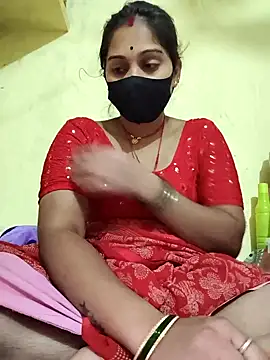 Snapshot of Hi_Radhika chatting on 03-04-25, 05:03 Hi Radhika online show from 03-04-25, 05:03