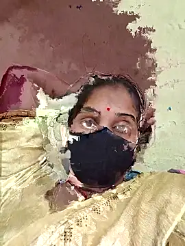 Snapshot of Hi_Radhika chatting on 03-16-25, 08:43 Hi Radhika online show from 03-16-25, 08:43