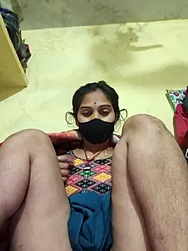 Snapshot of Hi_Radhika chatting on 03-19-25, 12:48 Hi Radhika online show from 03-19-25, 12:48