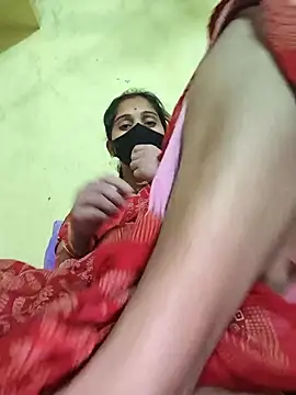 Snapshot of Hi_Radhika chatting on 03-19-25, 05:06 Hi Radhika online show from 03-19-25, 05:06