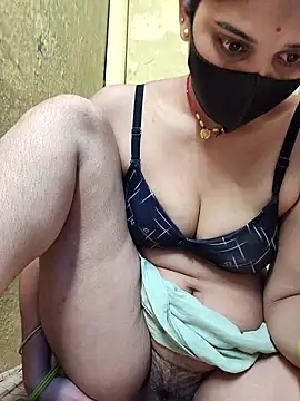 Snapshot of Hi_Radhika chatting on 09-11-25, 02:00 Hi Radhika online show from 09-11-25, 02:00