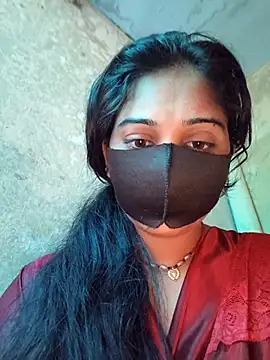 Snapshot of Hi_Radhika chatting on 10-07-25, 04:20 Hi Radhika online show from 10-07-25, 04:20