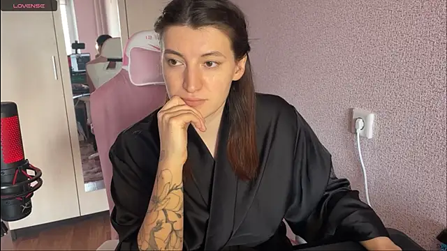 Katrin  kiss online show from 02-14-25, 12:47