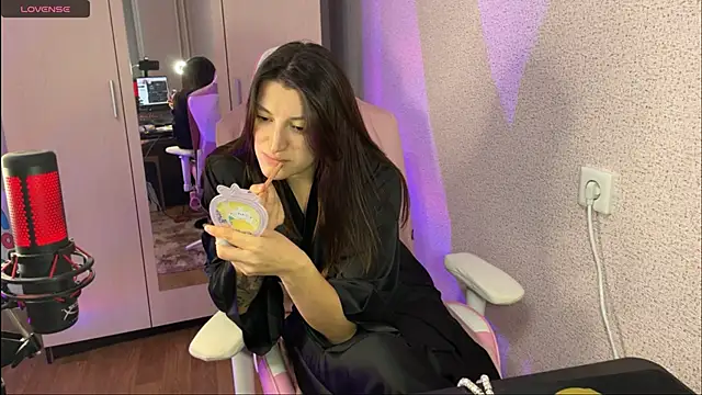 Katrin  kiss online show from 02-14-25, 07:44