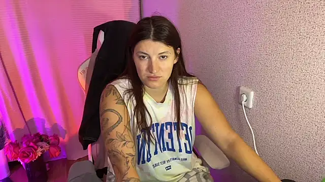 Katrin  kiss online show from 10-19-25, 12:28