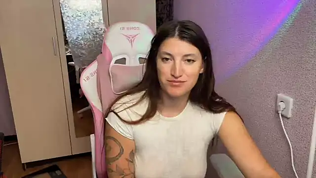 Katrin  kiss online show from 06-23-26, 07:34
