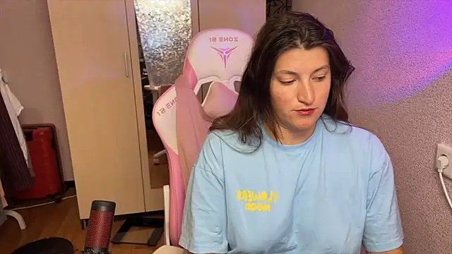 Katrin  kiss online show from 07-08-26, 05:17