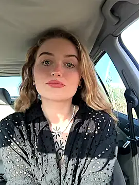 Snapshot of Goldloeckchen159 chatting on 02-09-25, 01:46 Goldloeckchen159 online show from 02-09-25, 01:46