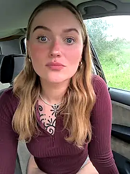 Snapshot of Goldloeckchen159 chatting on 03-18-25, 03:10 Goldloeckchen159 online show from 03-18-25, 03:10