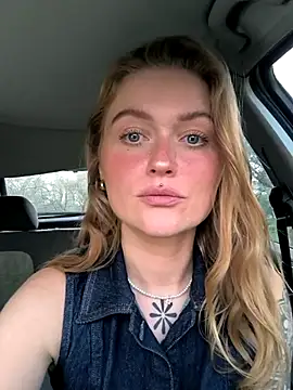 Snapshot of Goldloeckchen159 chatting on 03-22-25, 04:47 Goldloeckchen159 online show from 03-22-25, 04:47