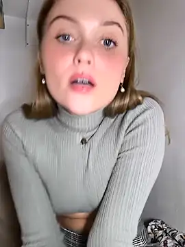 Snapshot of Goldloeckchen159 chatting on 10-02-25, 05:31 Goldloeckchen159 online show from 10-02-25, 05:31