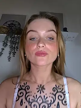 Snapshot of Goldloeckchen159 chatting on 10-11-25, 05:33 Goldloeckchen159 online show from 10-11-25, 05:33