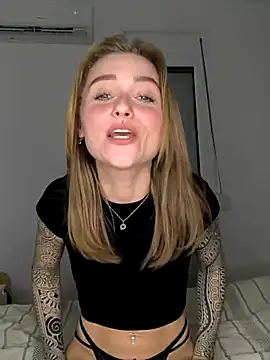 Goldloeckchen159 online show from 04-04-26, 07:22