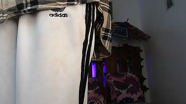 SARA VAL3NTINA  online show from 03-15-25, 12:15