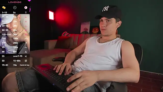 Brat  online show from 02-08-25, 12:28