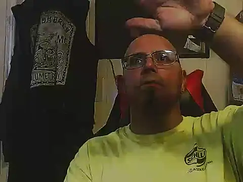 KrazyLegz online show from 09-22-25, 10:45