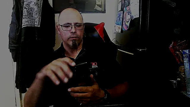 KrazyLegz online show from 09-29-25, 08:57