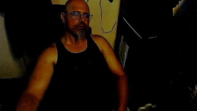 Snapshot of KrazyLegz chatting on 05-24-26, 08:03 KrazyLegz online show from 05-24-26, 08:03
