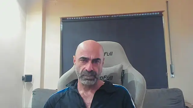 Bicopflirt online show from 02-12-26, 02:23