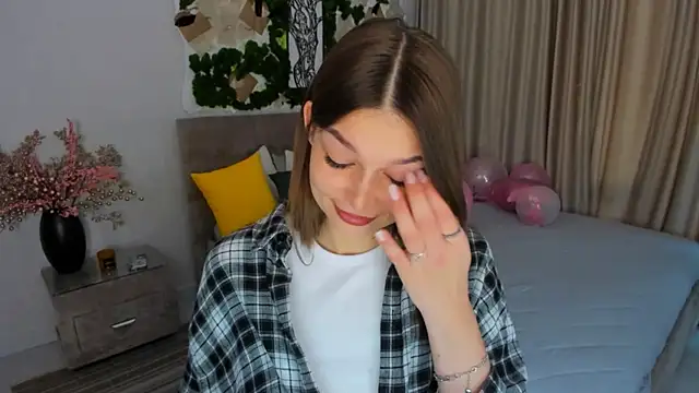 ContinentOfTranquility online show from 02-15-25, 09:27