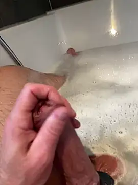 Snapshot of LivingLegend1978 chatting on 02-01-25, 02:56 LivingLegend1978 online show from 02-01-25, 02:56