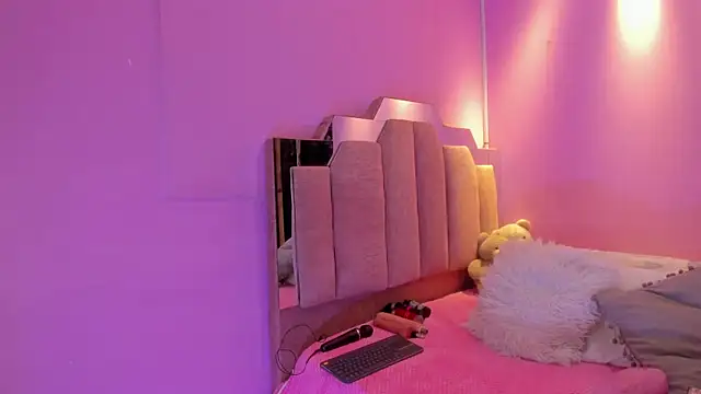 LoveQueen2 online show from 01-07-26, 11:56