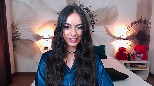 Snapshot of KatherineBisou chatting on 10-02-25, 06:26 KatherineBisou online show from 10-02-25, 06:26