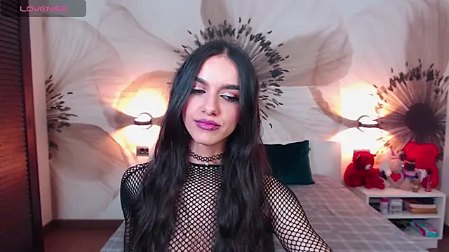 KatherineBisou online show from 04-26-26, 08:17