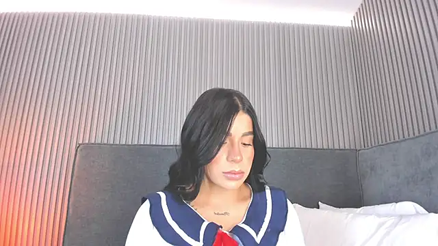 emelie 89 online show from 11-26-25, 12:28