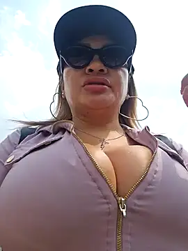 Afroditecash online show from 03-25-26, 06:36