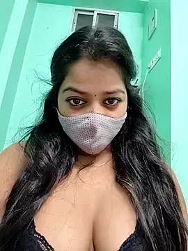 Snapshot of Monalisa_Singh chatting on 02-07-25, 05:51 Monalisa Singh online show from 02-07-25, 05:51