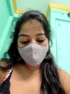 Snapshot of Monalisa_Singh chatting on 02-11-25, 05:29 Monalisa Singh online show from 02-11-25, 05:29