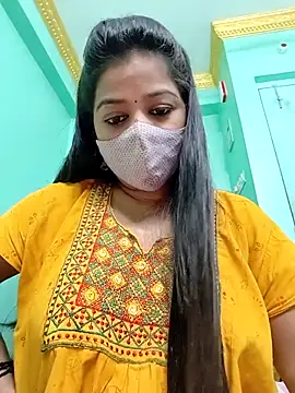 Snapshot of Monalisa_Singh chatting on 09-29-25, 06:46 Monalisa Singh online show from 09-29-25, 06:46