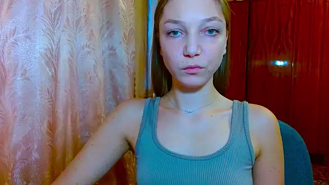 EmillyPlay online show from 12-03-25, 12:03