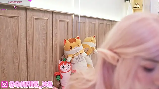 Sonnie  online show from 01-07-25, 11:37