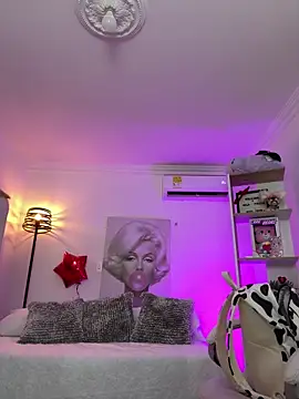 SALOOMEE   online show from 03-22-25, 11:00