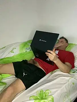 Yourhotboy 42 online show from 02-22-25, 07:45