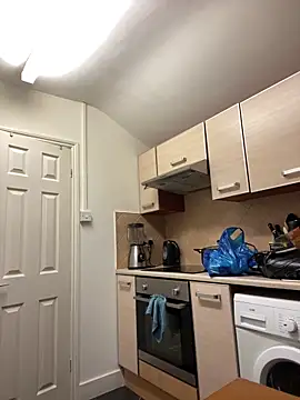 Yourhotboy 42 online show from 10-30-25, 06:08