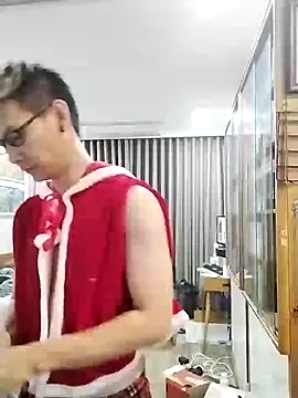 horny slavedog online show from 12-24-24, 04:40