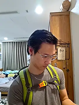 horny slavedog online show from 01-10-26, 09:33