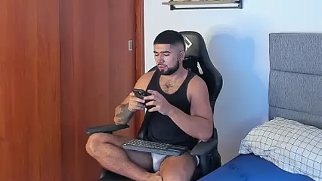 ethaanjones online show from 11-23-25, 12:49