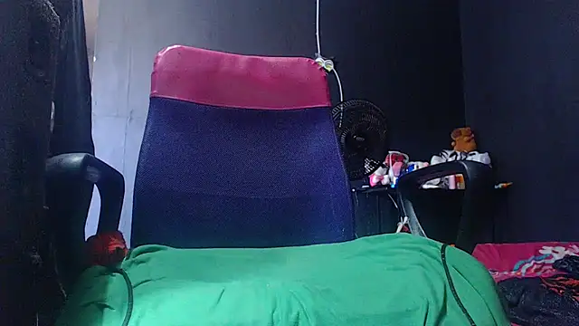 Snapshot of jarley_joker3 chatting on 02-26-26, 02:38 jarley joker3 online show from 02-26-26, 02:38