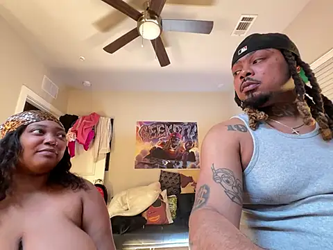 4EVAGLACIERS online show from 02-17-26, 06:10