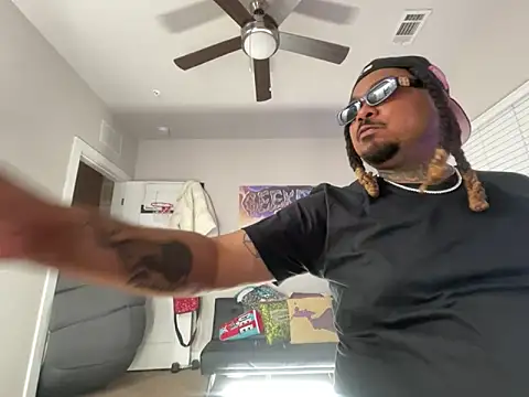 4EVAGLACIERS online show from 04-03-26, 03:48