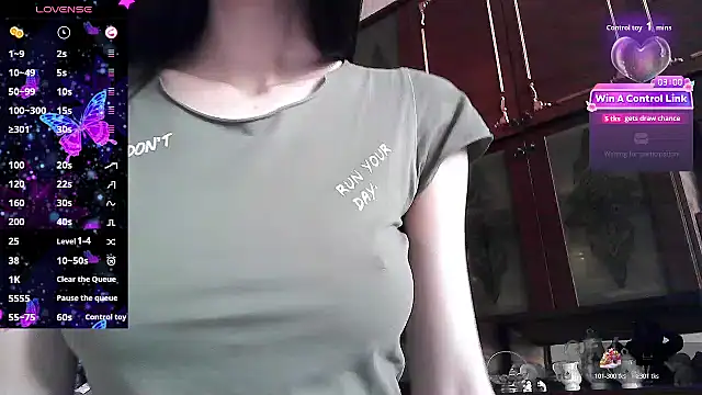 ElizaSwon online show from 06-02-26, 03:03