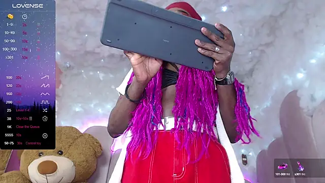 Snapshot of puca_ebony chatting on 01-18-25, 04:21 puca ebony online show from 01-18-25, 04:21