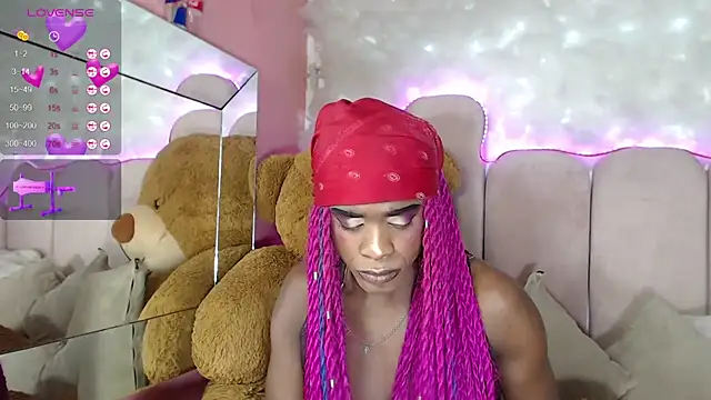 Snapshot of puca_ebony chatting on 02-12-25, 10:48 puca ebony online show from 02-12-25, 10:48