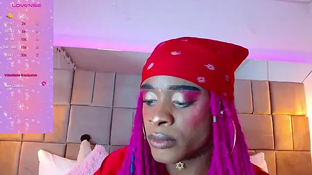 Snapshot of puca_ebony chatting on 02-24-25, 08:47 puca ebony online show from 02-24-25, 08:47