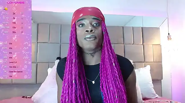Snapshot of puca_ebony chatting on 02-25-25, 07:36 puca ebony online show from 02-25-25, 07:36